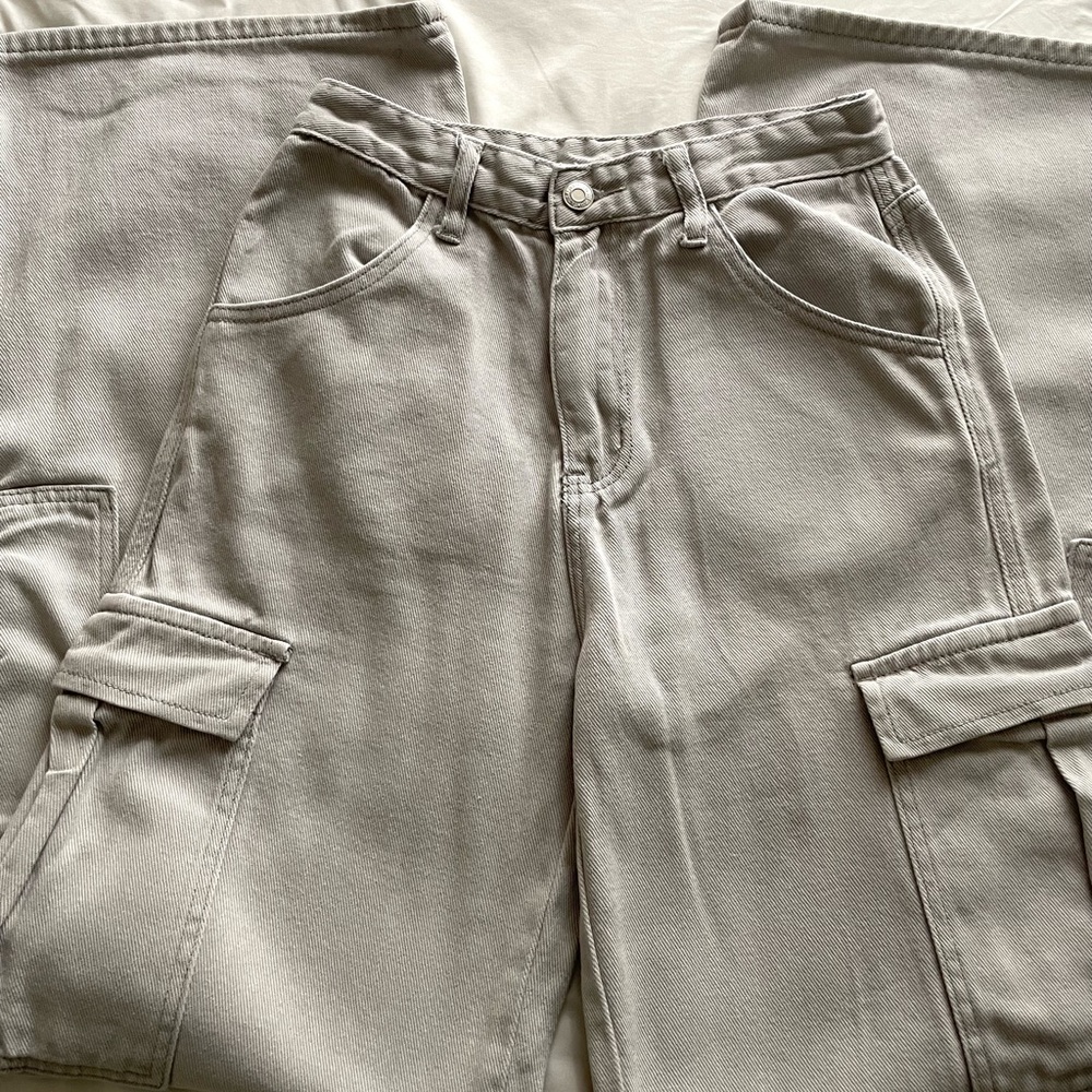 SHEIN Cream Women’s Pants